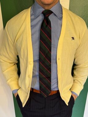 Vintage Arnold Palmer Yellow Men's Cardigan with Embroidered Logo